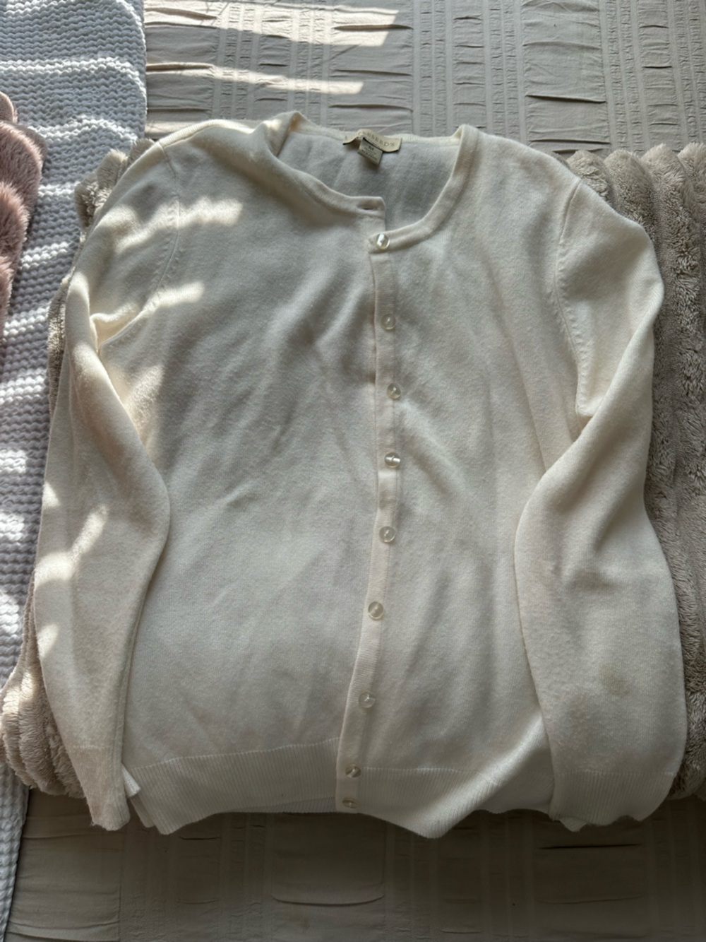 CreamWomen's Sweater with Buttons